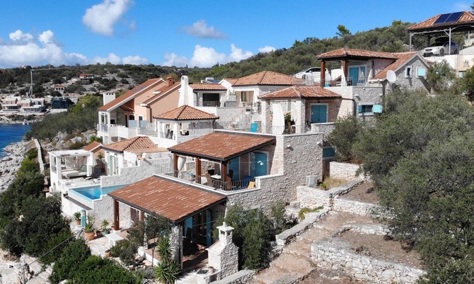 Vela Luka Apartment | Villa Kamen Blue Apartment: Oceanfront Escape with Pool