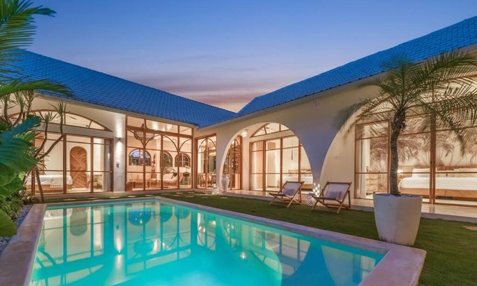 Umalas Villa | Villa Kanopi: Beach Access & Pool - 4-Star Guest Rated