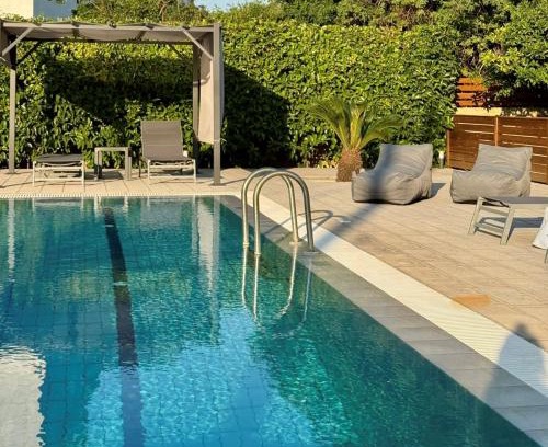 Ixia Villa | Villa Katrin: Oceanfront Oasis with 9.9/10 Guest Rating
