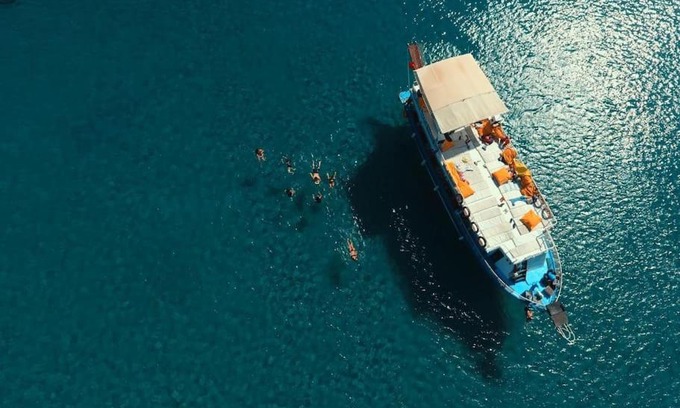 Ozdere House | Oceanfront Villa Kesre in Özdere - Family-Friendly Retreat