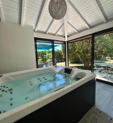 Vitrac Apartment | Relax at Villa KIKO: Spa & Sauna Retreat Near Sarlat