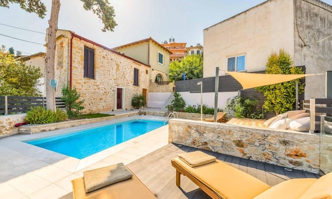 Makhairoi Villa | Villa Kirke: Guest Rated 10/10 with Private Pool Amenities