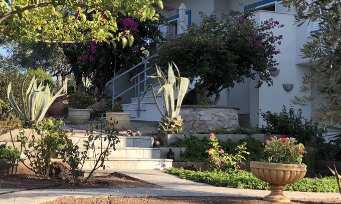 Ermionida Apartment | Villa KoKa: A Hidden Gem with Ocean View and Pool
