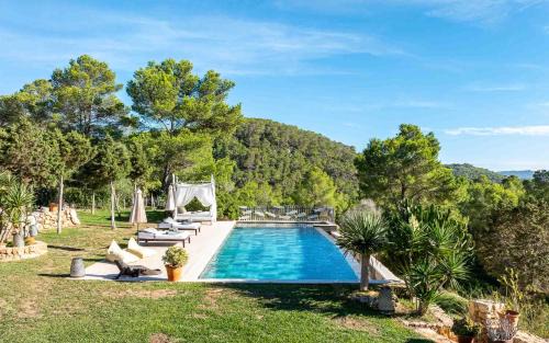 Sant Antoni de Portmany Villa | Experience Villa Kumharas: Oceanfront Pet-Friendly Retreat
