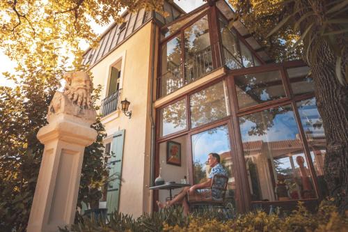 Beziers House | Oceanfront Villa Kumquats: Guest Rated 9.7/10 with Breakfast