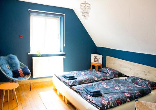 Wangen im Allgaeu Apartment | Villa Kunterbunt: Centrally Located, Family & Pet Friendly