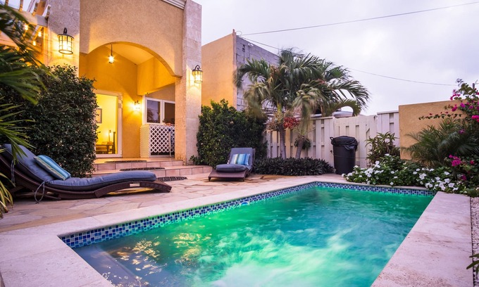 Alto Vista Apartment | Villa Kunuku: Private Plunge Pool & Ocean View Retreat
