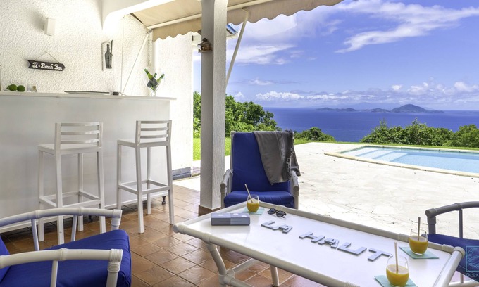 Trois-Rivieres House | Villa Là-haut - Superbe Villa Avec Piscine et vue Imprenable