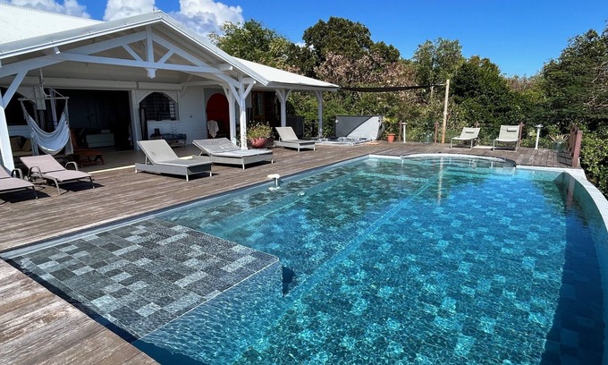 Saint-Francois Villa | Villa l'Hacienda: Oceanfront Retreat with Pool & Spa