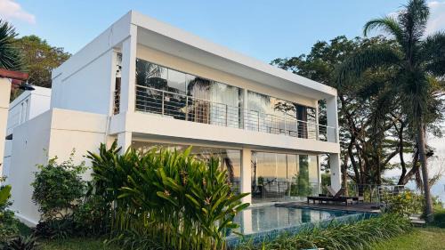 Senggigi Villa | Villa L2 Lombok