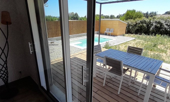 Pont-Saint-Esprit House | Villa la Câlebelle with swimming pool and wooden terrace near the Ardèche.