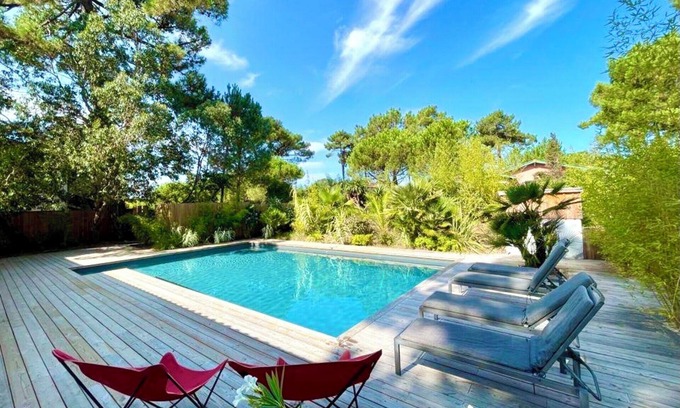 Le Canon House | Villa La Dune Blanche with pool, idyllic terrace & magnificent views of the countryside