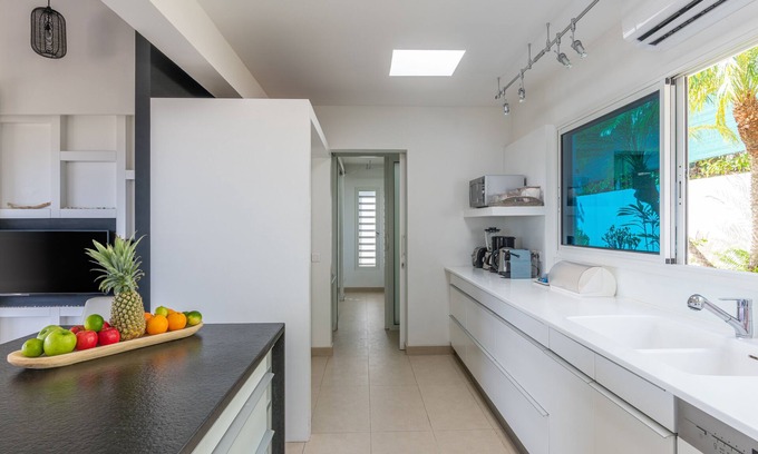 Devet Villa | Top-Rated Villa La Magnifica with Ocean View & Private Pool