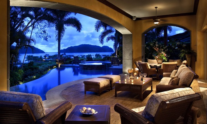 Herradura Villa | Villa La Perla: Oceanfront Bliss with Pool & Spa Amenities