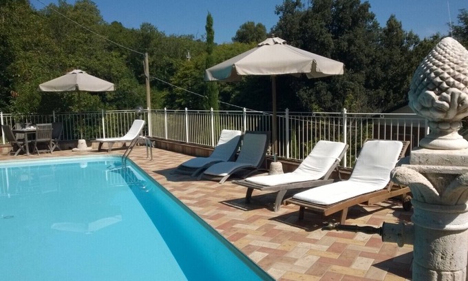 Val Canina Villa | Relax at Villa La Quercia-Fresia with Ocean Views & Spa