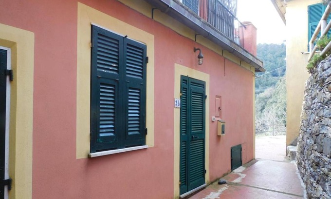 Vernazza Villa | Villa 'La Stellata': Oceanfront Retreat with Private Terrace