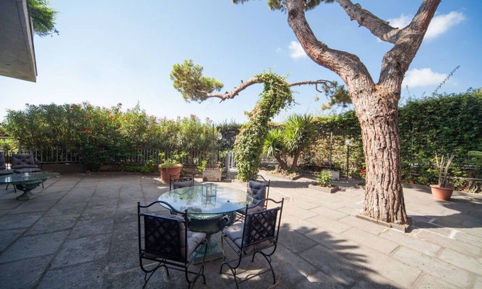 Posillipo Villa | Discover Villa La Tolda: Ocean View & Relaxing Spa