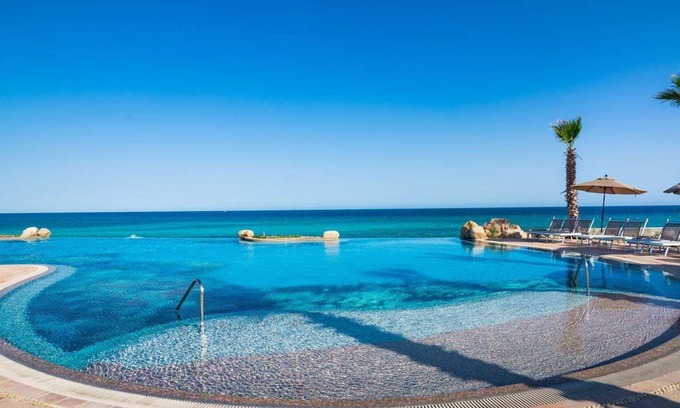 Santa Rosa Resort | Villa La Valencia Beach Resort & Spa in Los Cabos Awaits