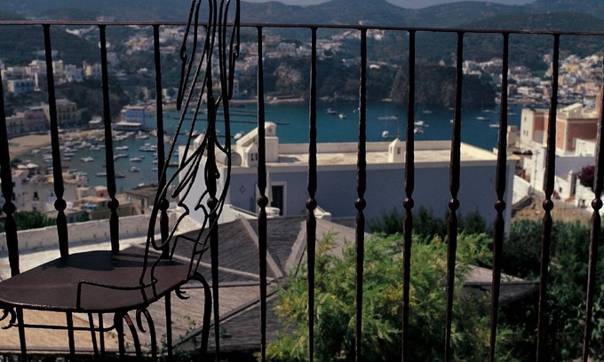 Ponza Hotel | Villa Laetitia: Guest Rated 9/10 with Family-Friendly Perks