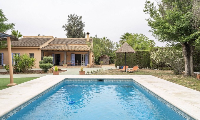 Carmona Villa | Villa Laforge: Private Pool, Wi-Fi & Family-Friendly Stay
