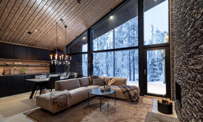 Akaslompolo House | Discover Villa Laponia: 4-Star Child-Friendly Retreat