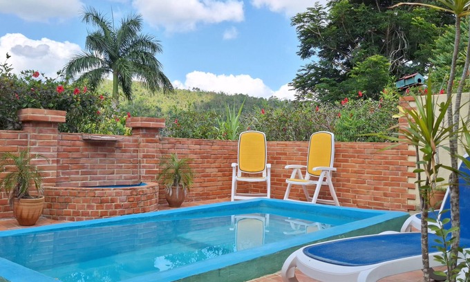 Vinales House | Discover Villa Las Palmitas: Ocean View, Pool & Spa Retreat