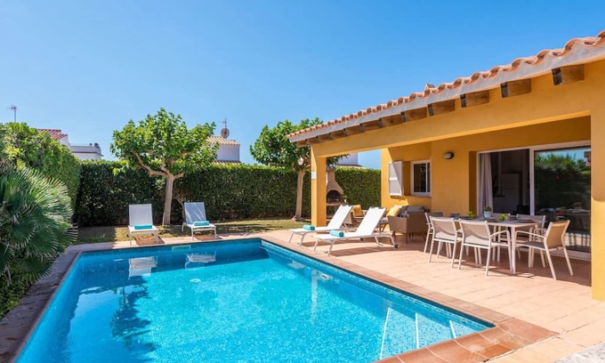 Cala en Forcat Villa | Villa Laura: Close to the Beach with Stunning Ocean Views