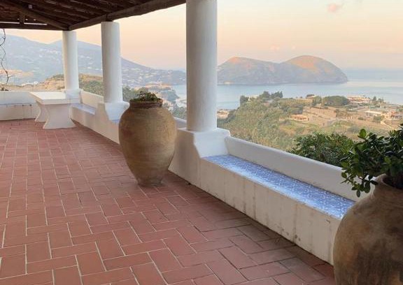 Lipari Villa | Discover Villa Le Cicale: Pet-Friendly Retreat in Lipari