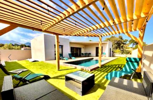 Lecci Villa | Experience Villa Le Corail Rouge Corse: 10/10 Rated Retreat