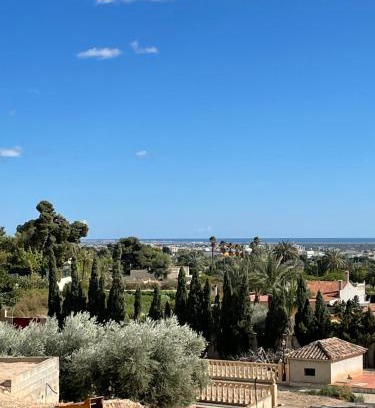 Elche House | Pet-Friendly Villa le Locle: Family-Friendly Retreat Awaits