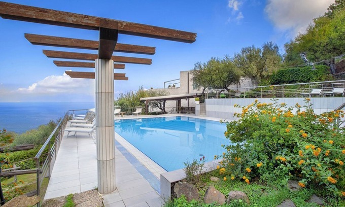 Schiazzano Villa | Villa Lea: Spacious Twelve Bedroom Retreat with Pool