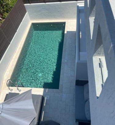 Souvala House | Discover Villa LEO AIGINA: Oceanfront Haven with Pool