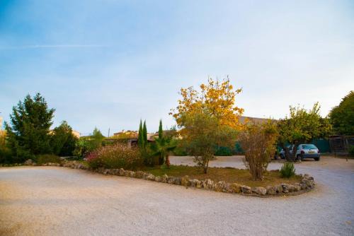 Plaine de la Brague Apartment | Charming Villa "Les Cactees" with Oceanfront Views