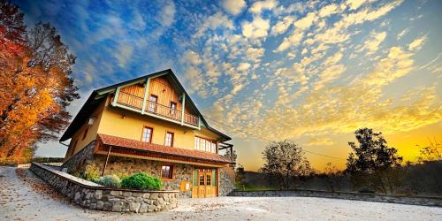 Zejno Villa | Relax at Villa Les with Hot Tub & Sauna - Rated 9.5/10