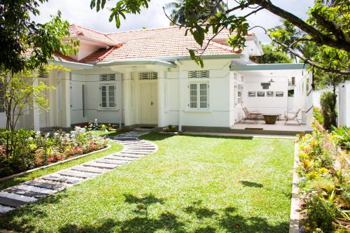 Badulla Bed & Breakfast | Budget-Friendly Villa Lewis with a 9/10 Guest Rating!