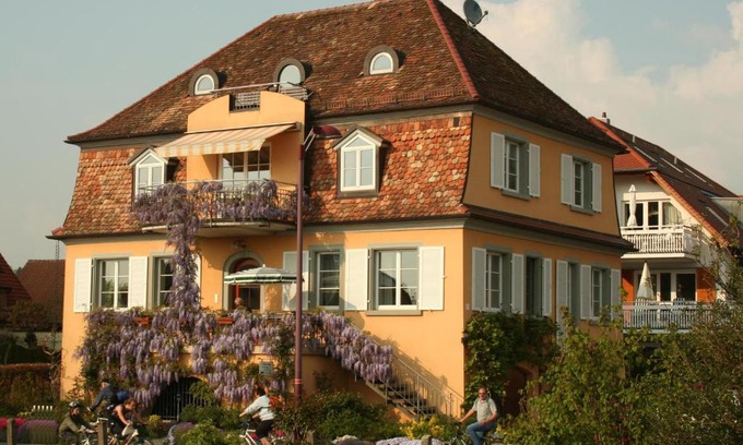 Nonnenhorn Apartment | Family-Friendly Villa Linke by Lake Constance - Rated 9.3