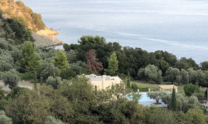 Edipsos Villa | Villa Livia: Experience the Real Greece with Ocean Views