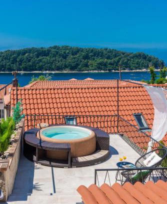 Cavtat Old Town Villa | Elegant Villa Lizza: 4-Star Getaway with Hot Tub & Pet Friendly