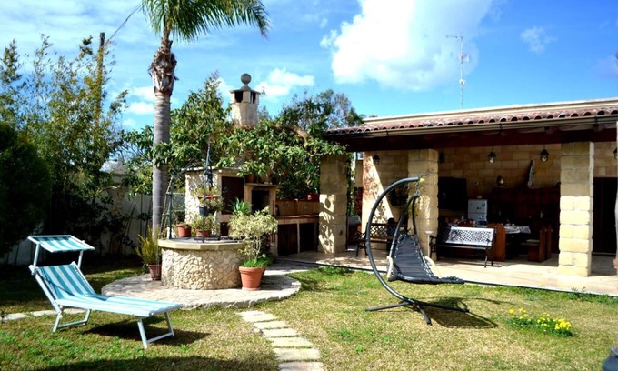 San Foca Villa | Villa 'Ll04 Hikari': Private Garden & Oceanfront Escape