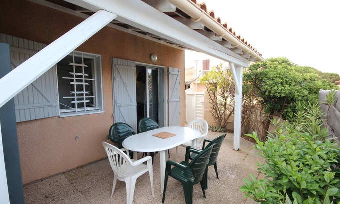 Portiragnes-Plage House | Cozy Villa LES SENTOLINES: 200m to PORTIRAGNES PLAGE