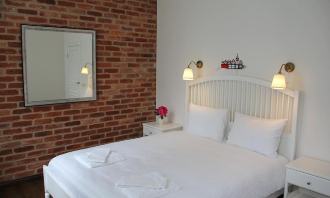 Juodkrante Apartment | Villa Loebel 1881 - Guest Rated 9.6, Family-Friendly Retreat