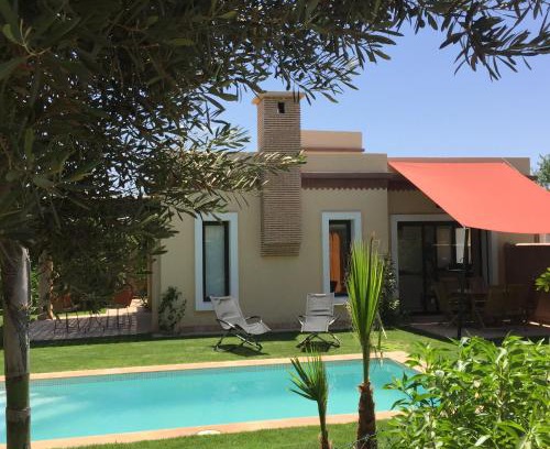 Issen Villa | Villa Louisa: Private Pool Oasis with Ocean View and Spa