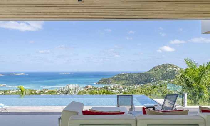 Lurin Villa | Villa Loukoko | Oceanfront Haven with Private Pool & Spa