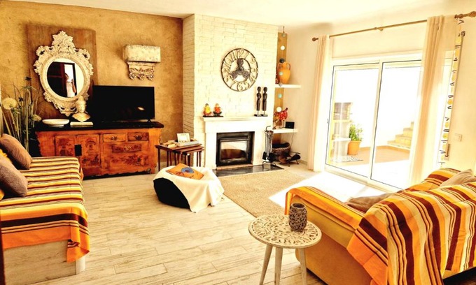 Vale de Covo Villa | Oceanfront Villa Luci with Unmatched Guest Rating of 9/10