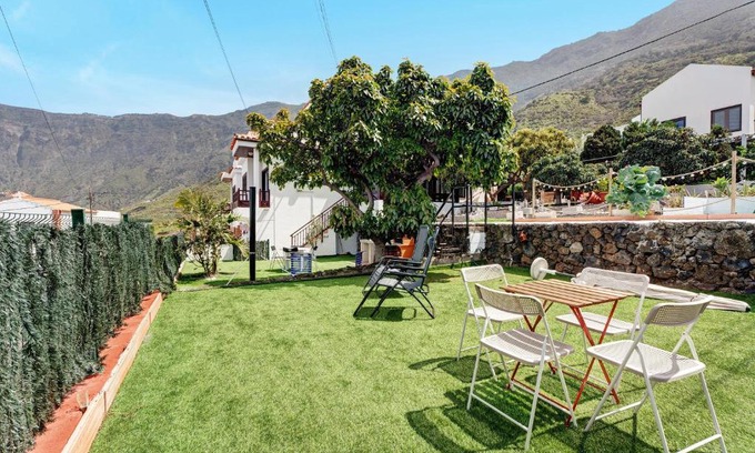 Tigaday House | Family-Friendly Villa Luisa in Frontera - Rated 8.9/10