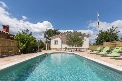 Nedescina Villa | Villa Luka Nedešćina: Family-Friendly Retreat with Pool