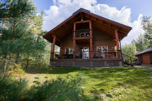 Savitaipale Villa | Discover Villa Lummelahti: Lake Saimaa's Private Beach Haven