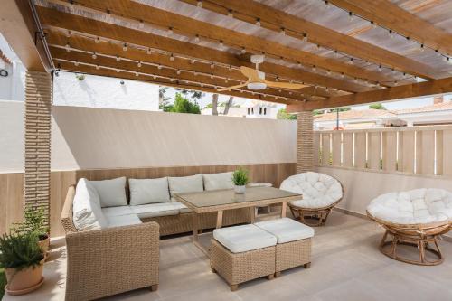 Grau i Platja Villa | Villa Luny Playa Gandia
