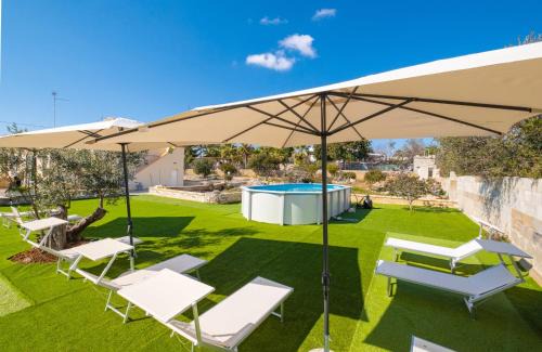 Posto Vecchio Apartment | Villa Lusia: Private Pool Oasis by the Ocean in Pescoluse