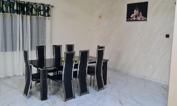 Abomey-Calavi Villa | Beautiful Villa with Sea View for Family Getaways